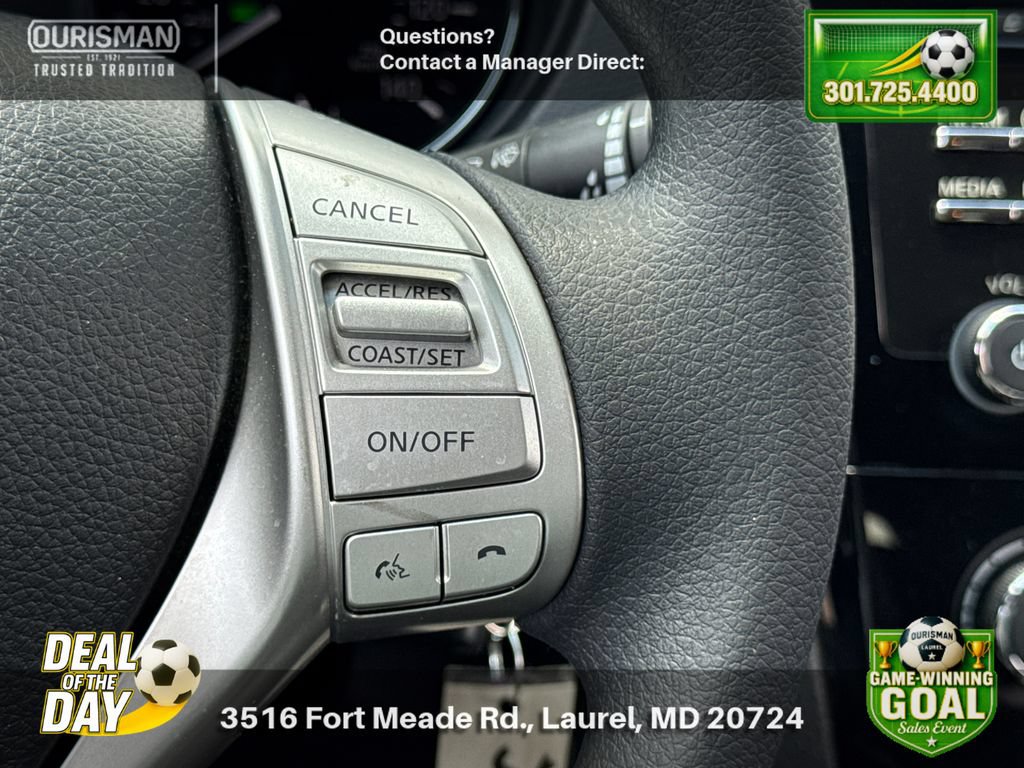 Used 2016 Nissan Rogue S w/ Appearance Package AWD/4WD image 23