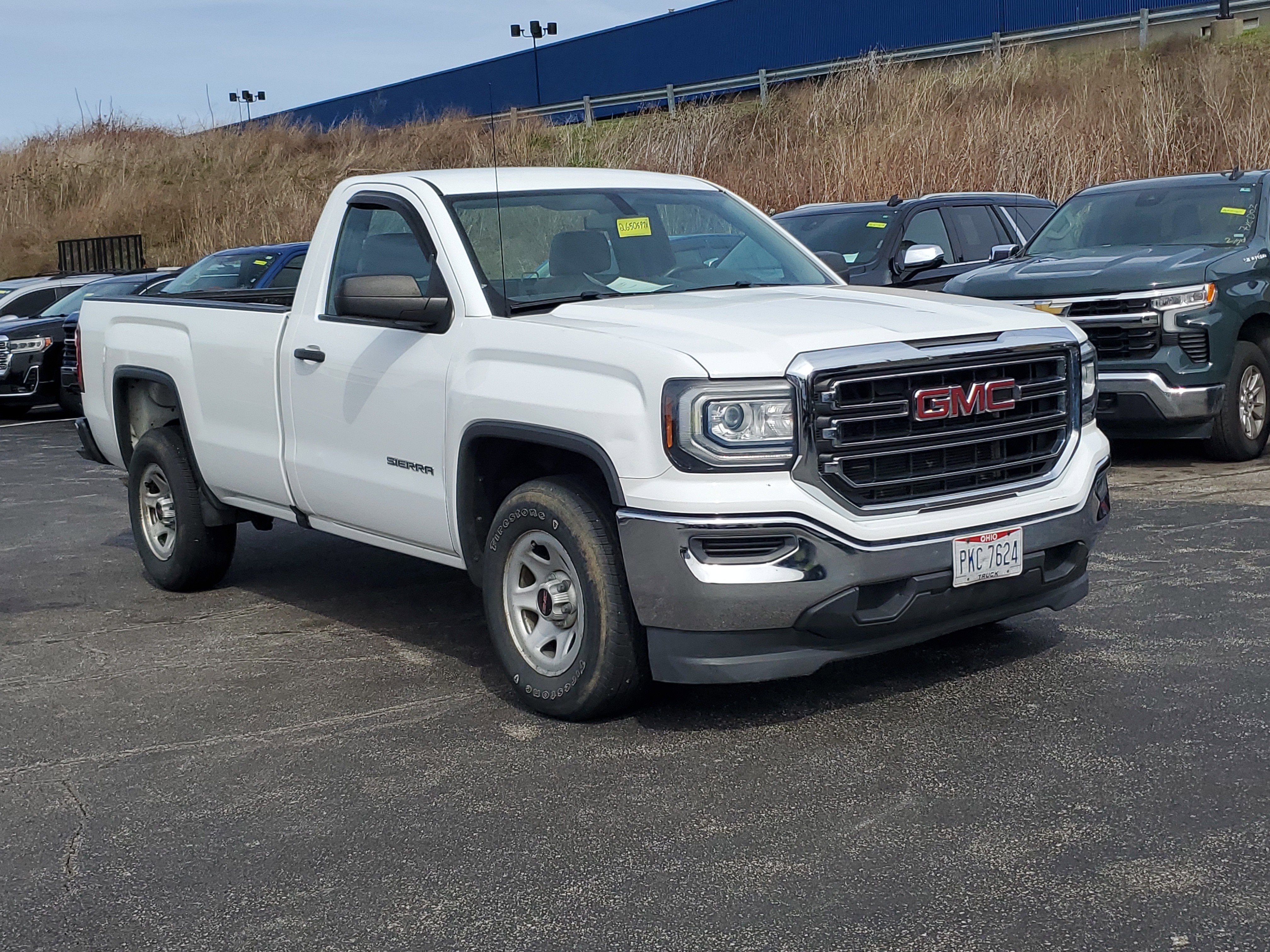Used 2016 GMC Sierra 1500 2WD Regular Cab image 1