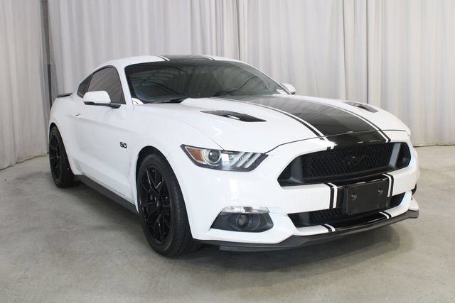 Used 2017 Ford Mustang GT Premium w/ Equipment Group 401A RWD image 37