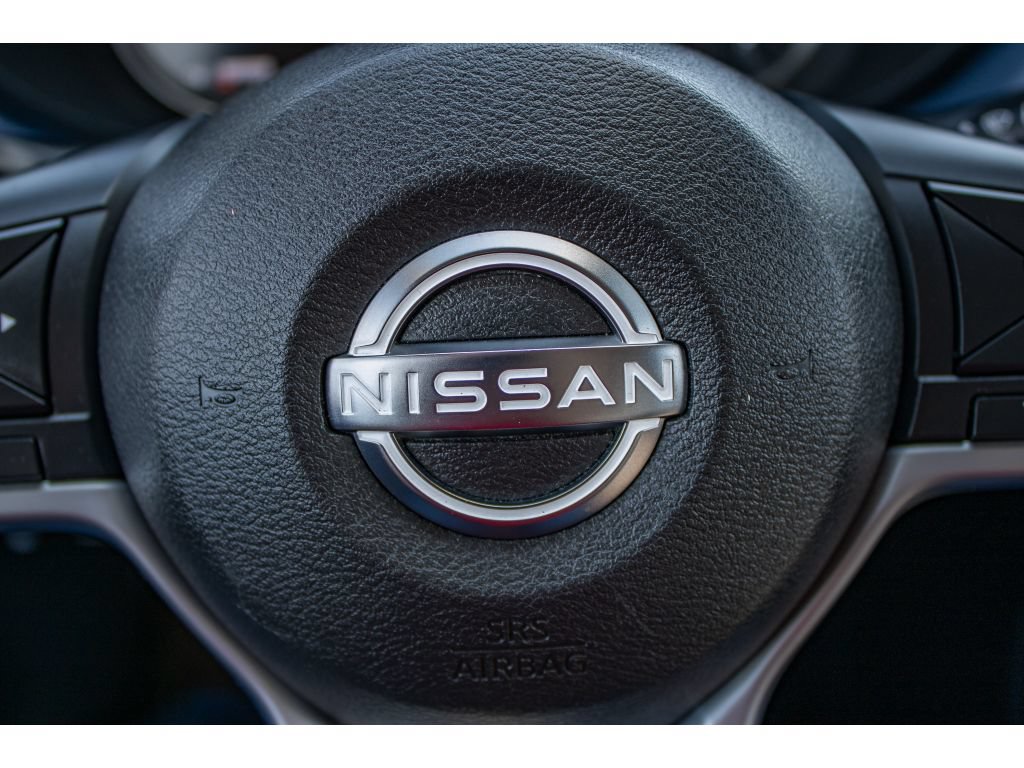 Used 2023 Nissan Versa SV FWD image 37