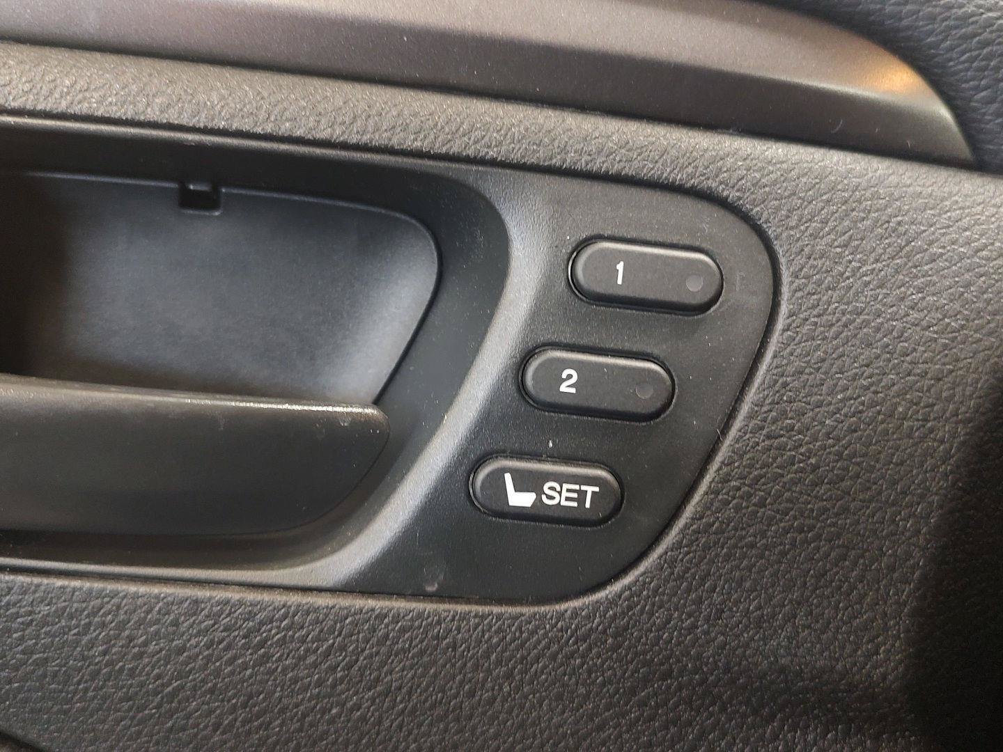 Certified 2024 Honda Passport EX-L image 19