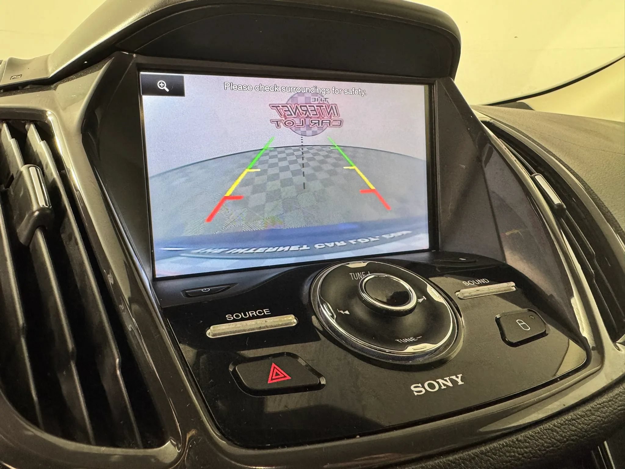 Used 2014 Ford Escape Titanium FWD image 18
