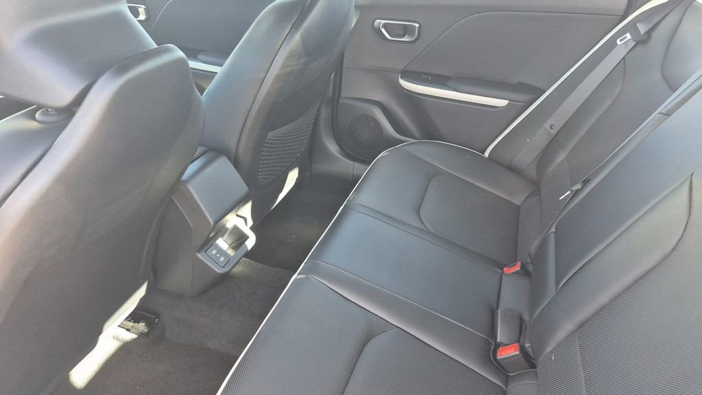 New 2025 Kia K4 GT-Line w/ GT-Line Premium Package image 12