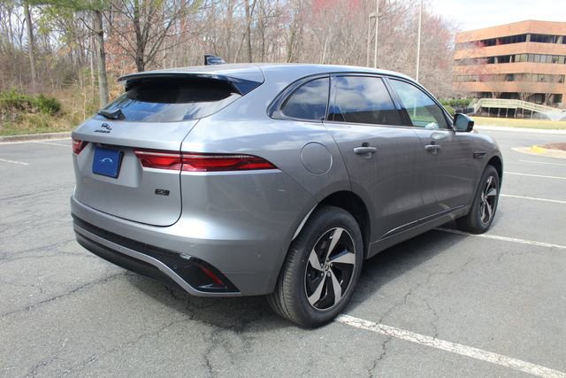 New 2026 Jaguar F-PACE R-Dynamic S image 2