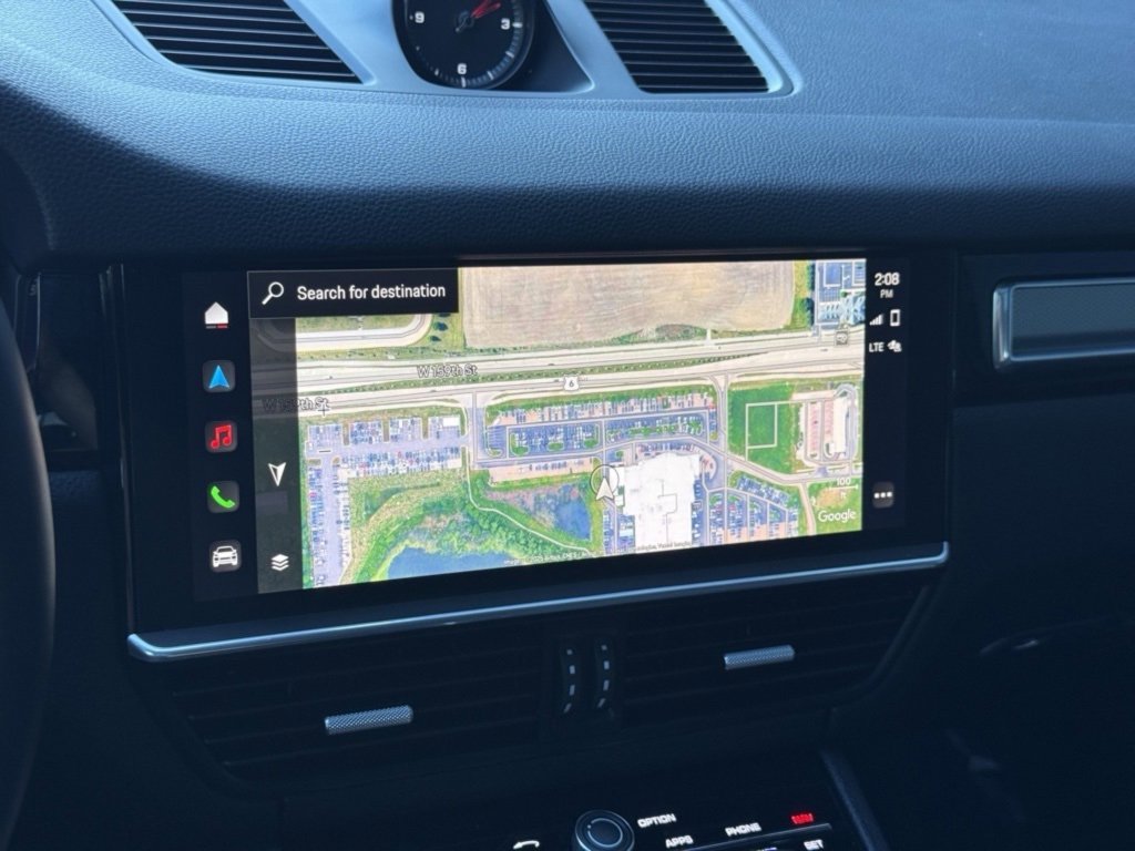 Used 2023 Porsche Cayenne image 15