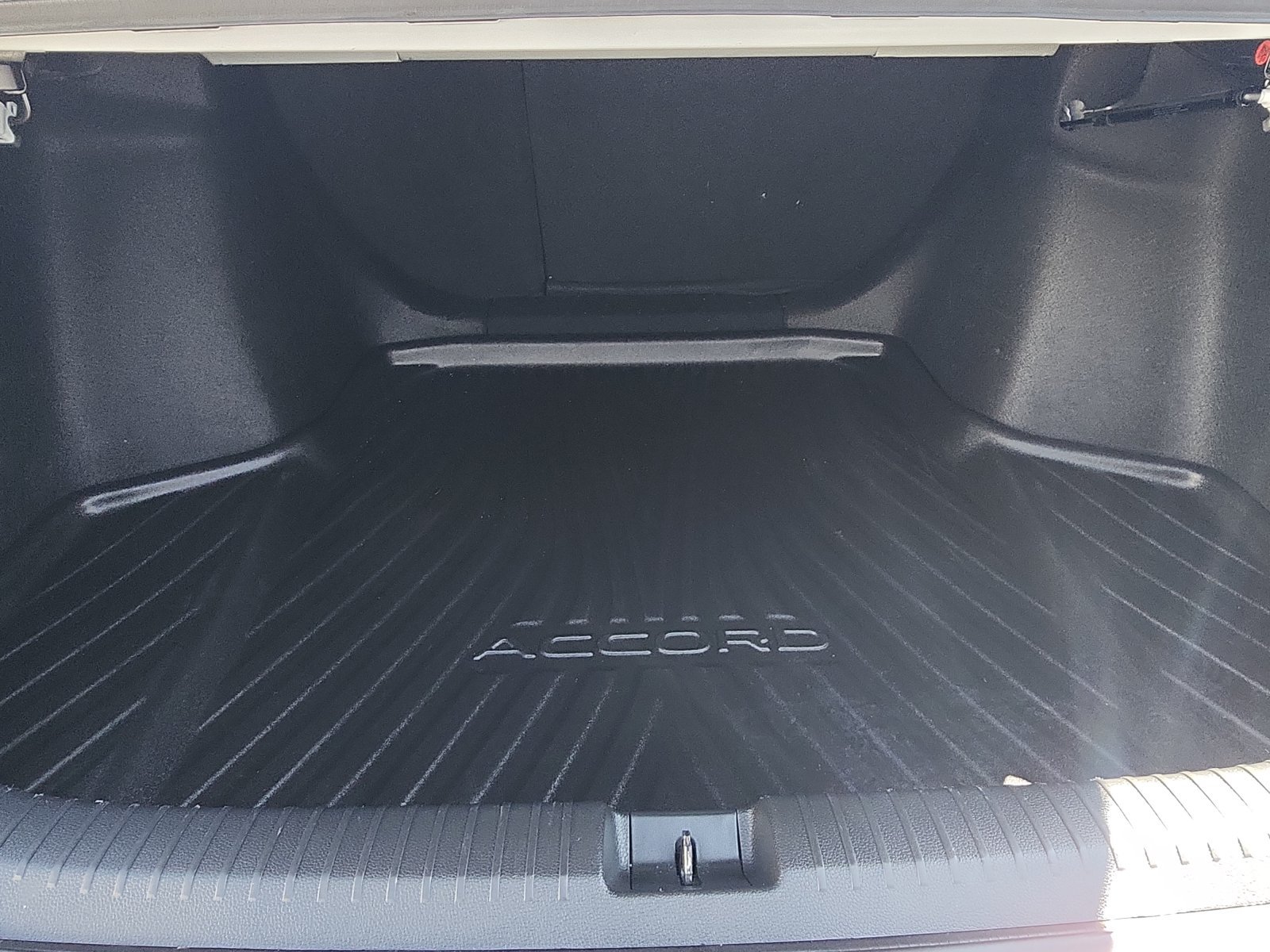 Used 2023 Honda Accord Sport image 26