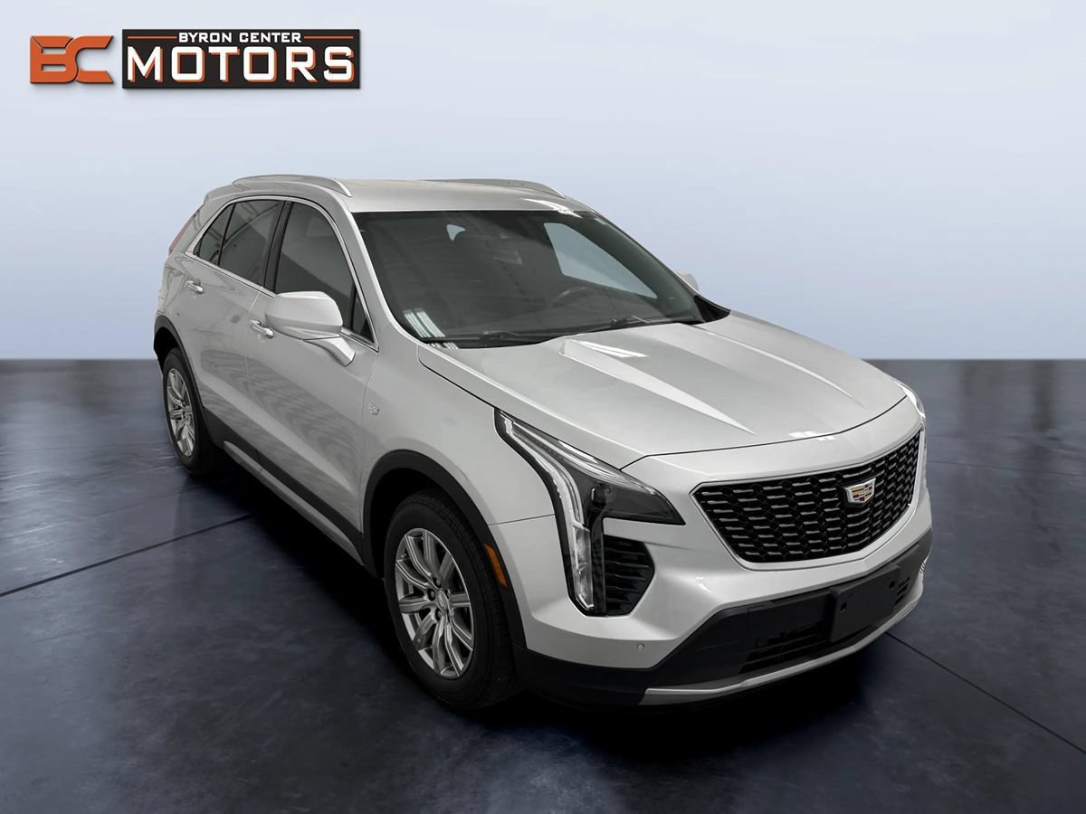 Used 2019 Cadillac XT4 Premium Luxury w/ Driver Awareness Package AWD/4WD image 7