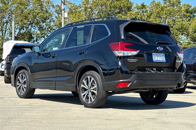 Used 2024 Subaru Forester Limited AWD/4WD image 5