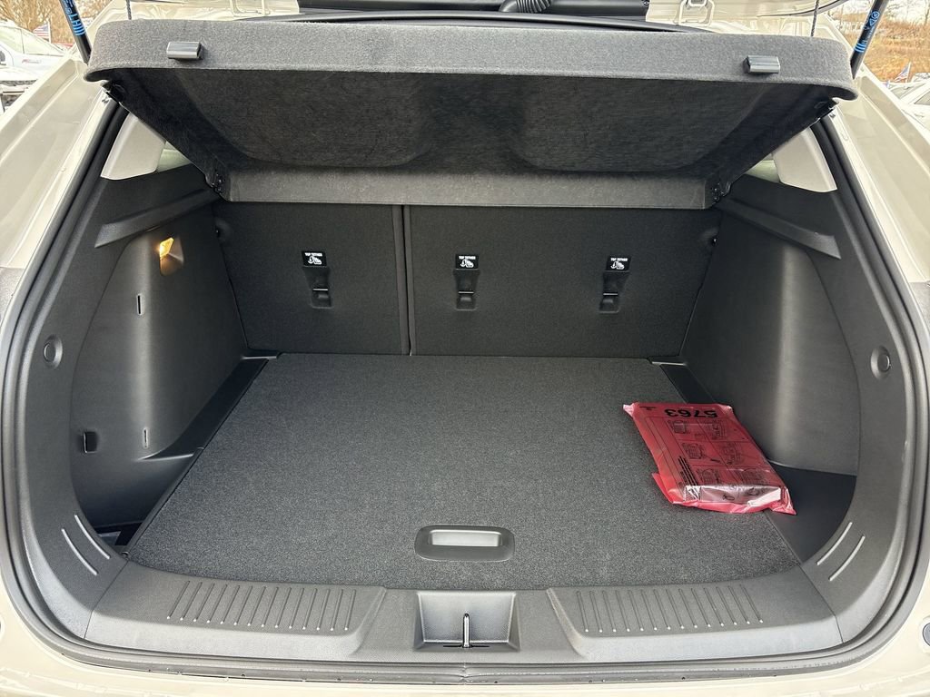 New 2026 Chevrolet Trax ACTIV w/ Driver Confidence Package image 25