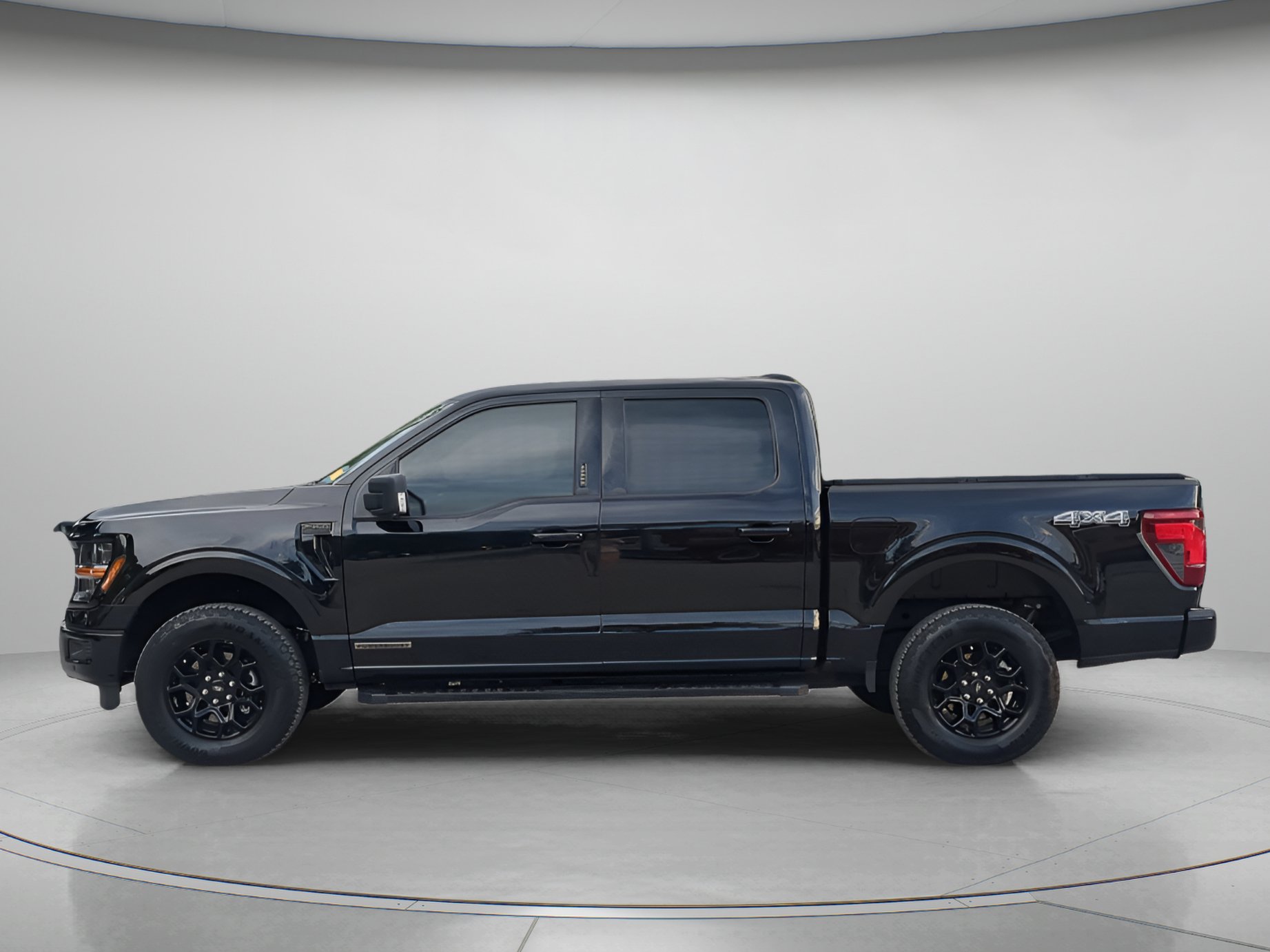 Used 2024 Ford F150 XLT w/ Equipment Group 302A MID AWD/4WD image 43