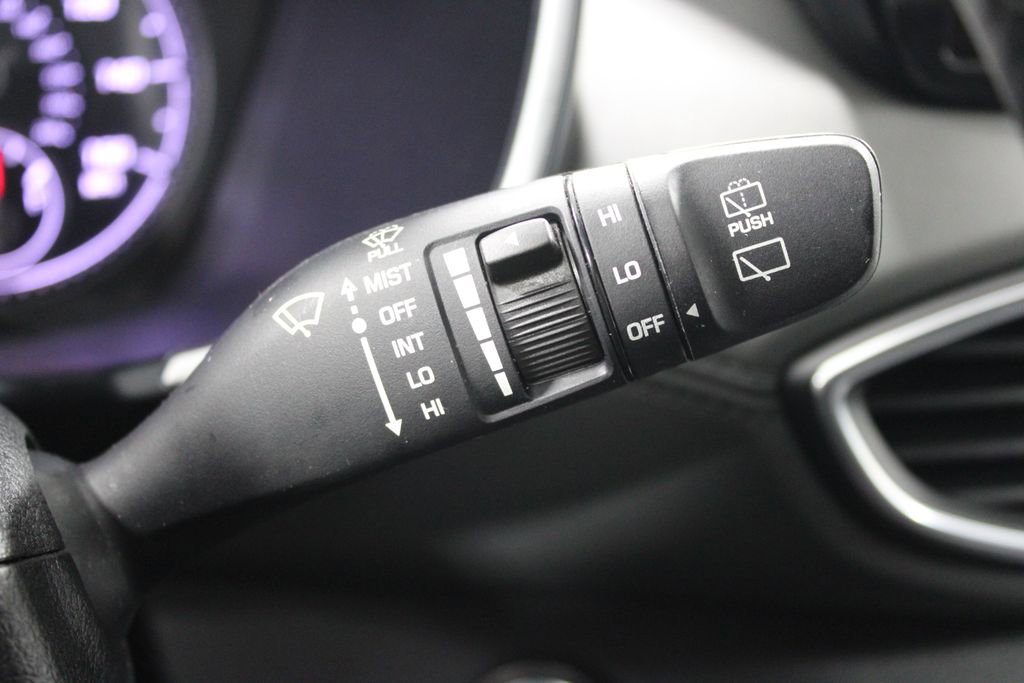 Used 2023 Hyundai Santa Fe SEL image 38