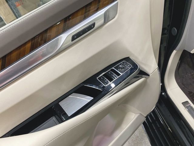 Used 2025 Cadillac Escalade Sport Platinum image 24