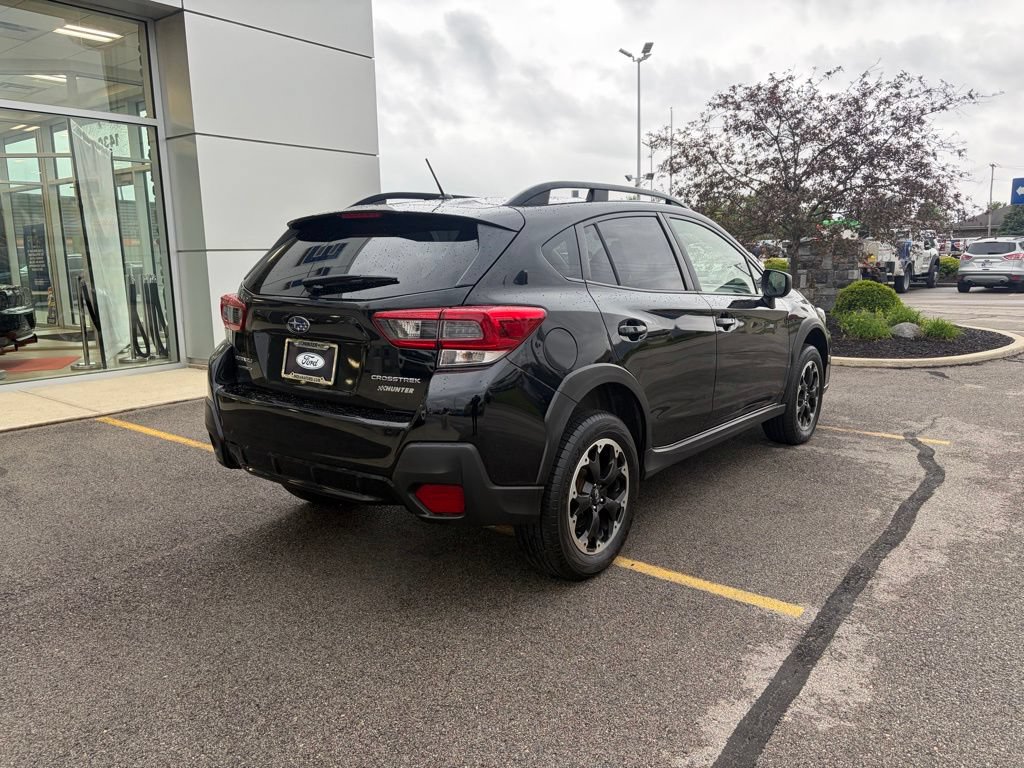 Used 2023 Subaru Crosstrek 2.0i AWD/4WD image 32