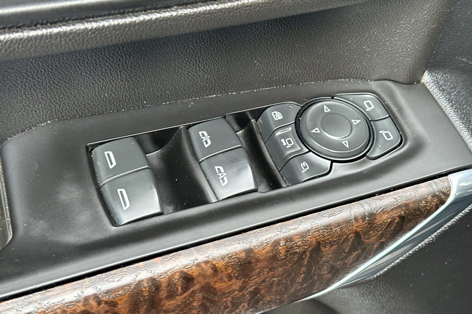 Used 2021 GMC Sierra 2500 Denali w/ Denali Ultimate Package image 12