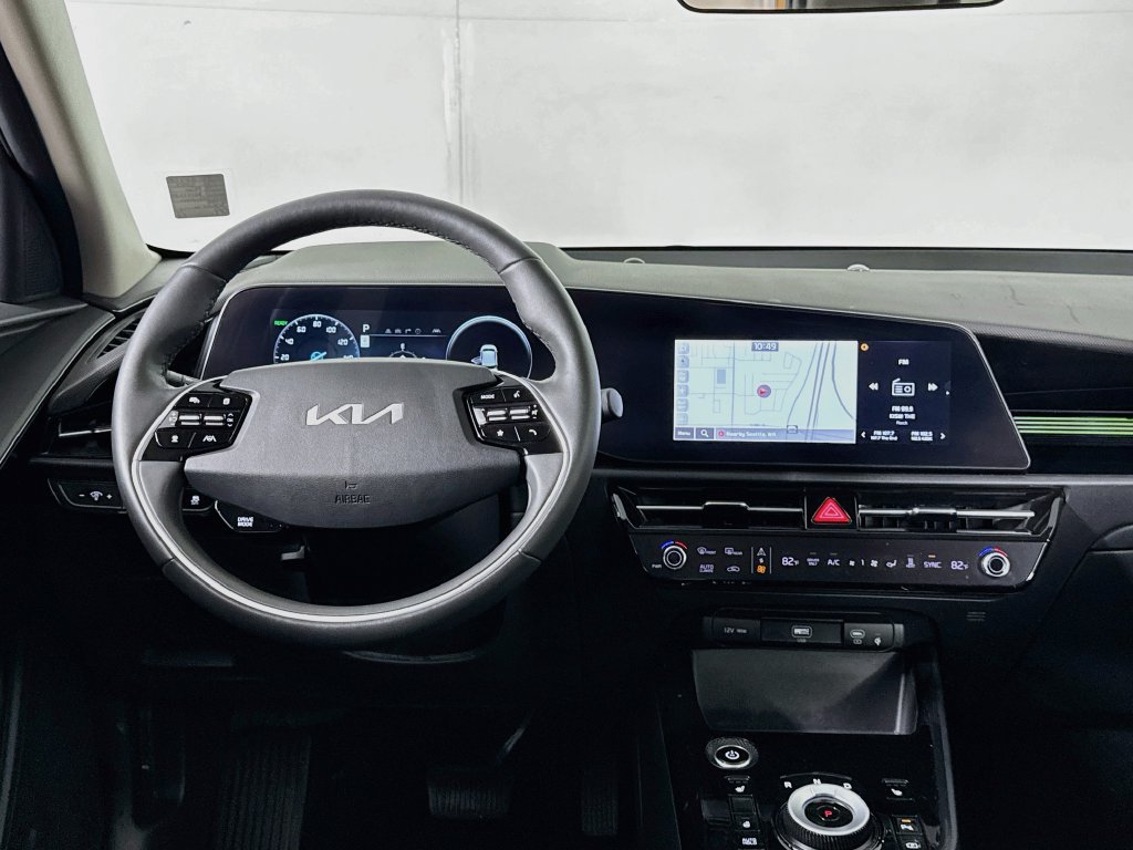 Used 2023 Kia Niro Wind w/ Wind Preserve Package FWD image 12