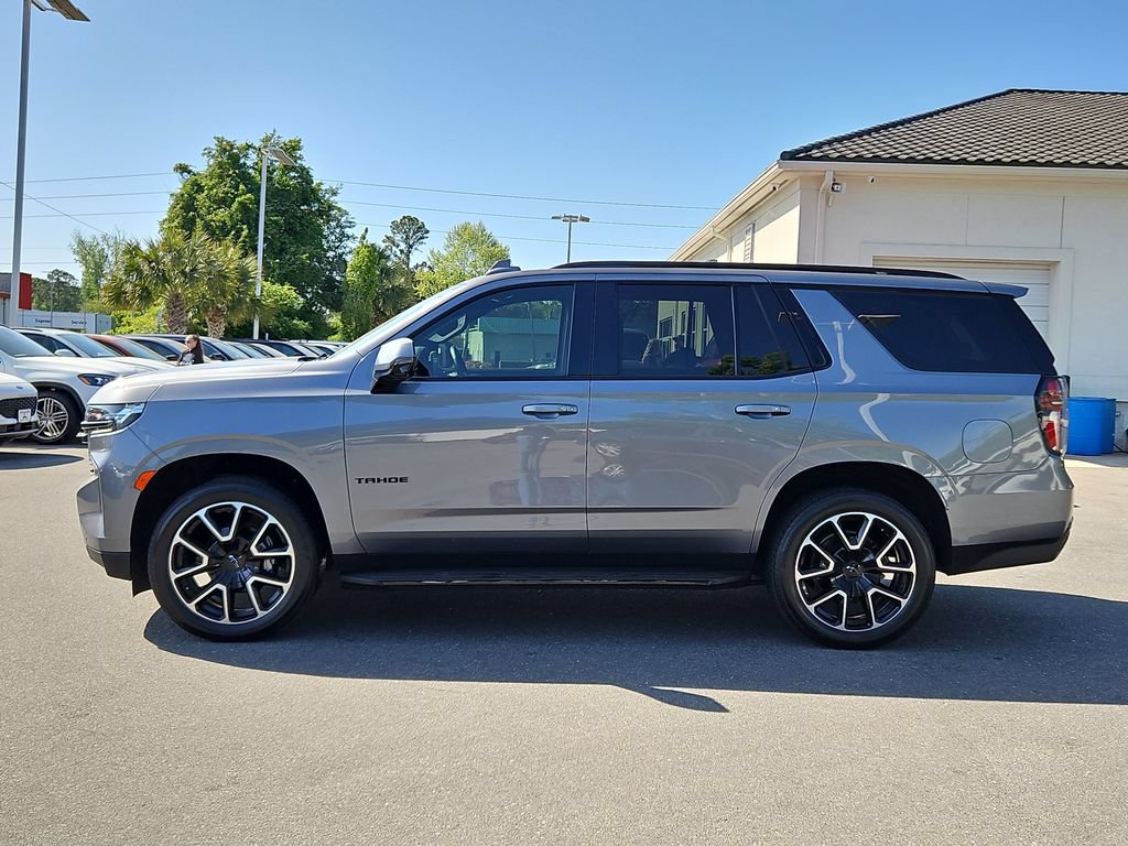 Used 2021 Chevrolet Tahoe RST w/ Luxury Package AWD/4WD image 4