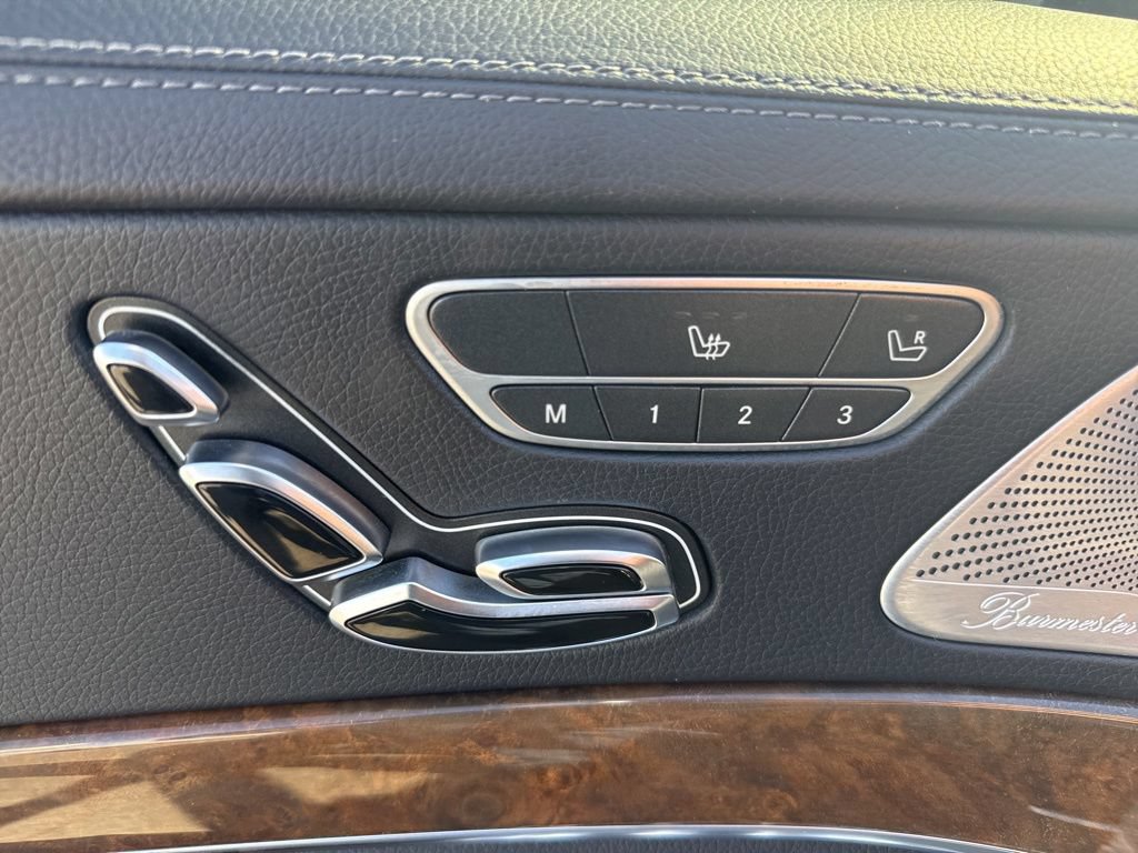Used 2017 Mercedes-Benz S 550 Sedan image 5