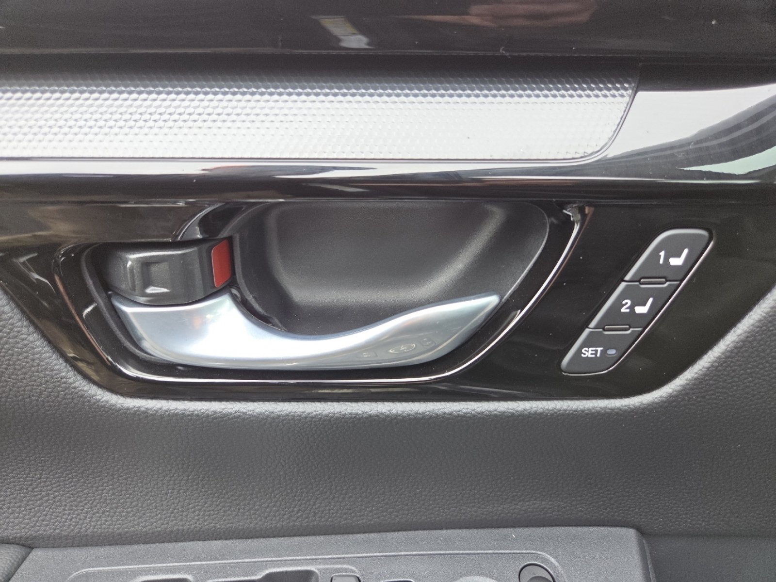Used 2026 Honda CR-V EX-L image 15