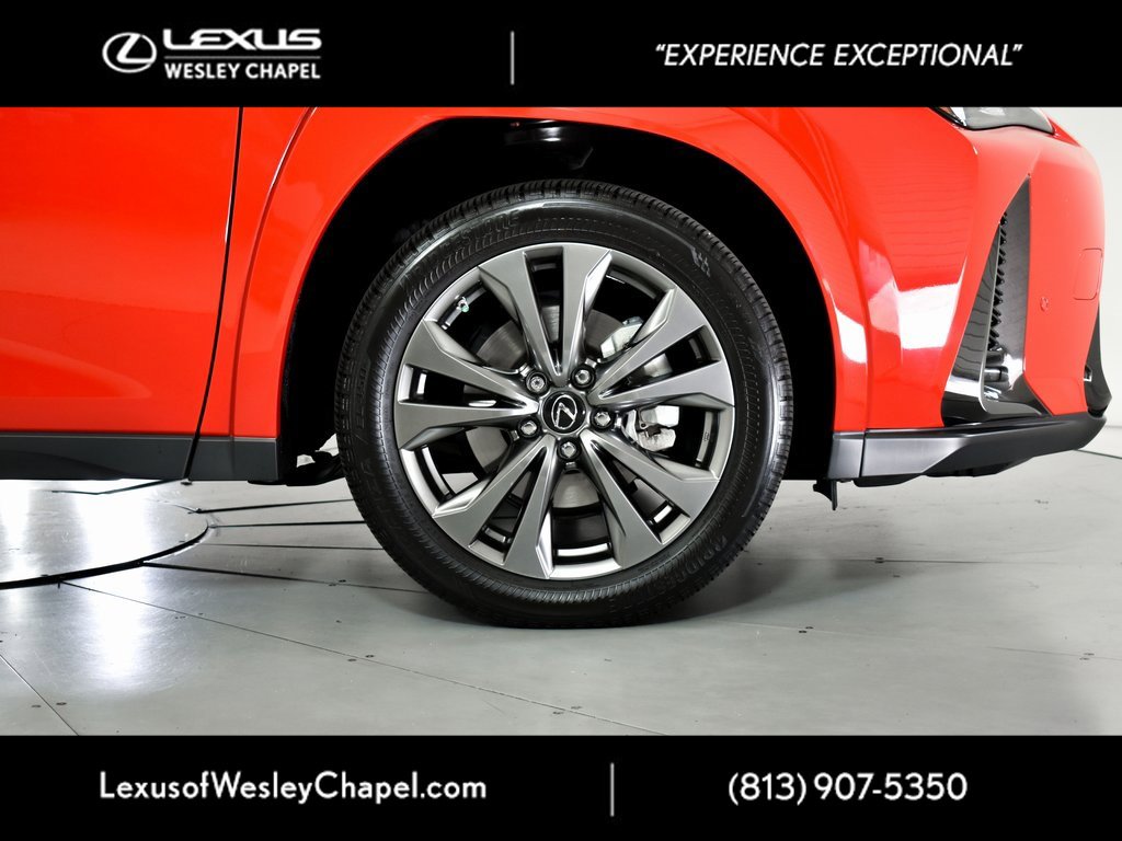 Used 2023 Lexus UX 250h F Sport image 5