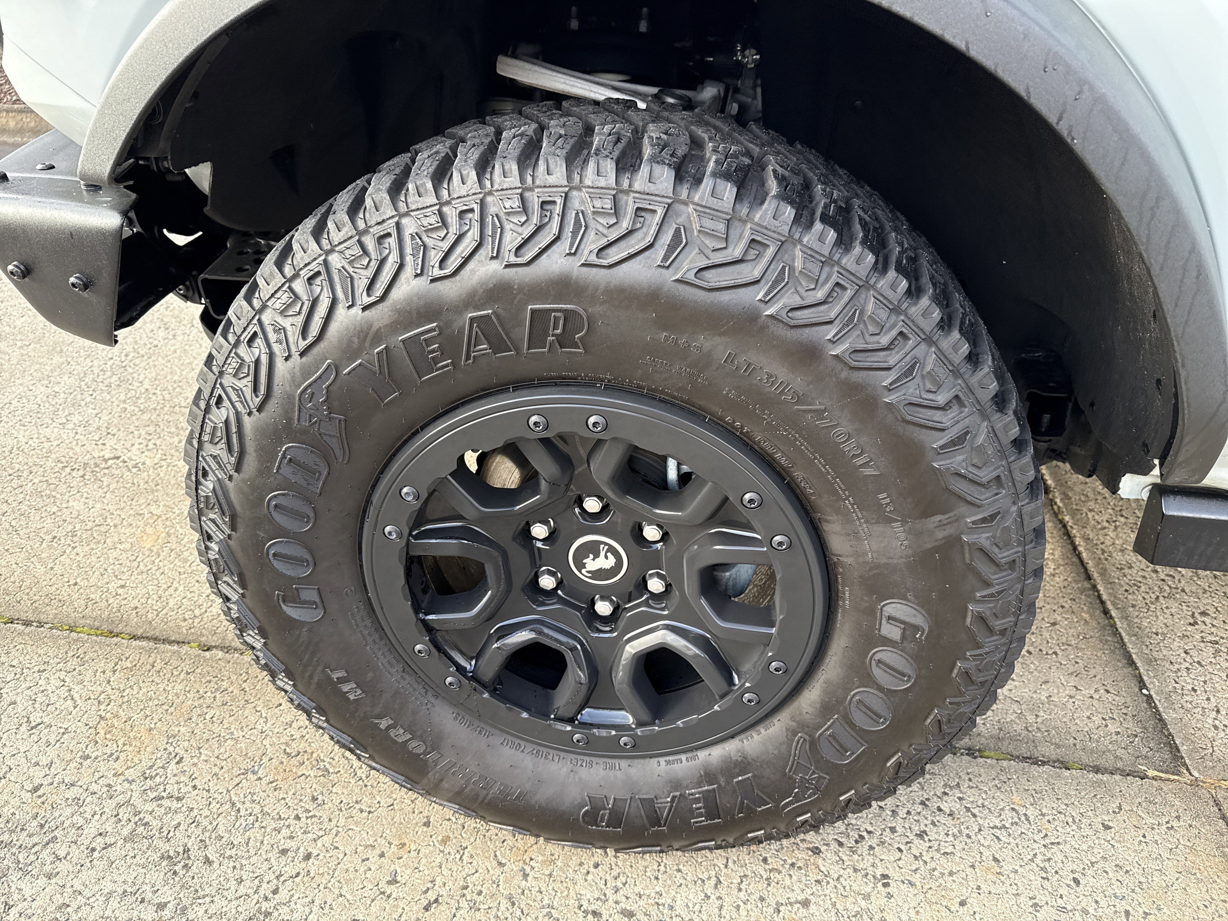 Used 2024 Ford Bronco Wildtrak image 11