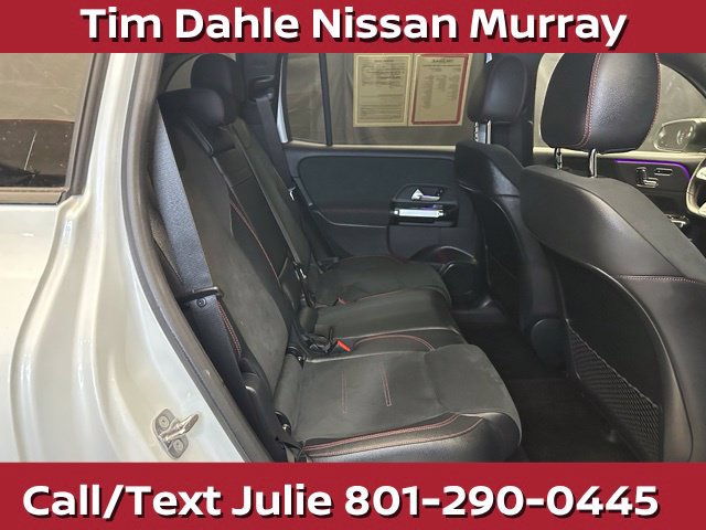 Used 2023 Mercedes-Benz EQB 300 4MATIC image 18