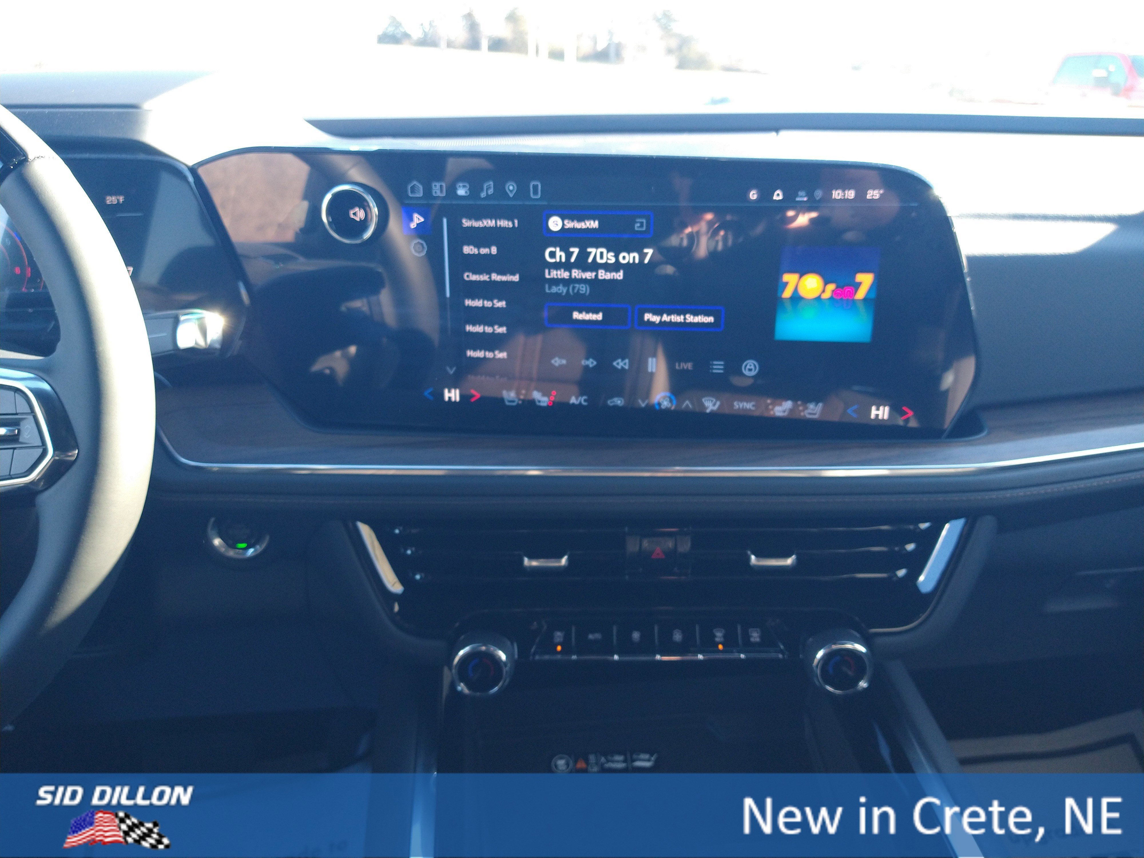 New 2026 Chevrolet Suburban High Country image 7