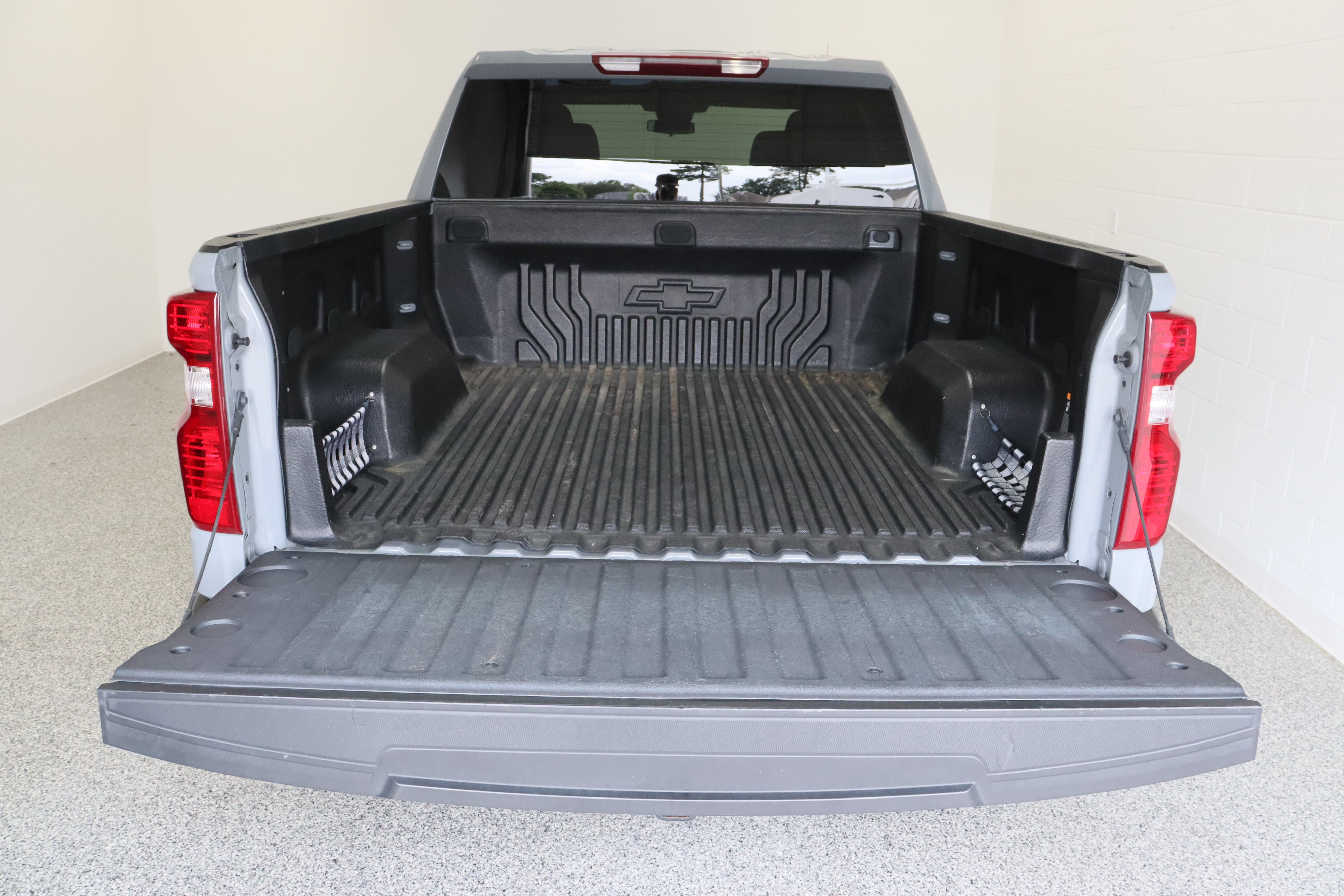 Used 2024 Chevrolet Silverado 1500 Custom RWD image 31