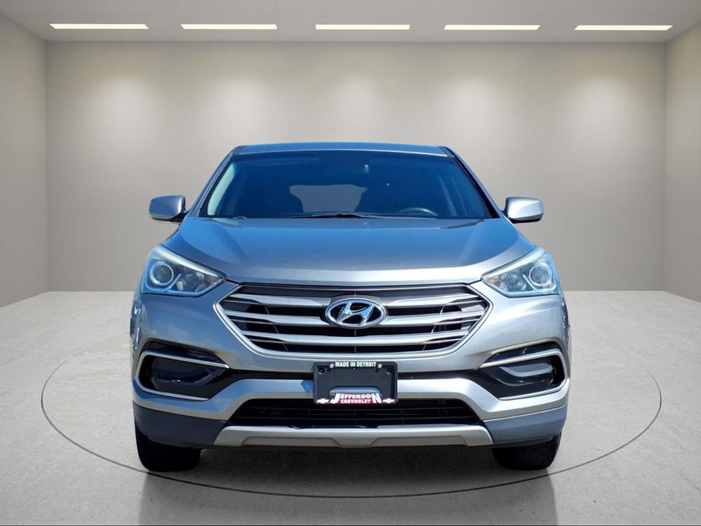 Used 2017 Hyundai Santa Fe Sport AWD/4WD image 2