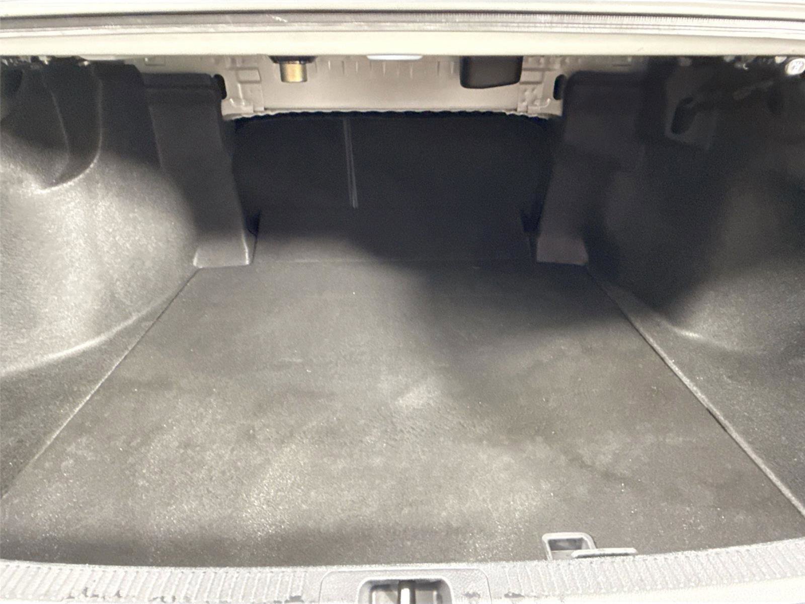 Certified 2022 Toyota Camry XLE image 36