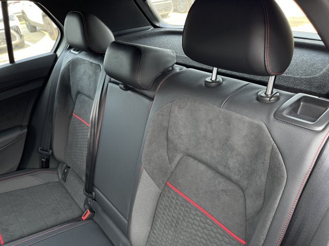 New 2026 Volkswagen GTI SE FWD image 18
