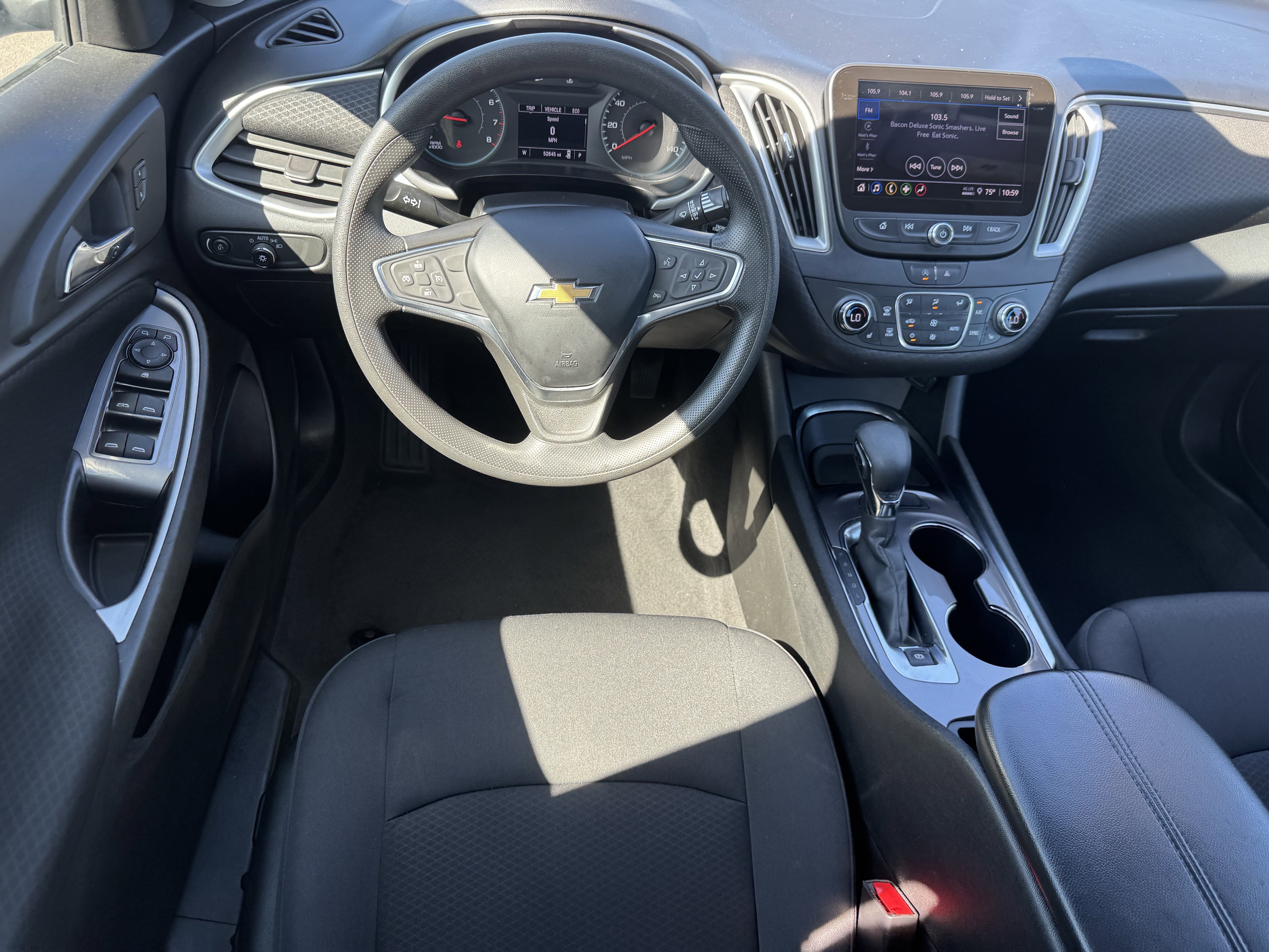 Used 2022 Chevrolet Malibu LT image 7