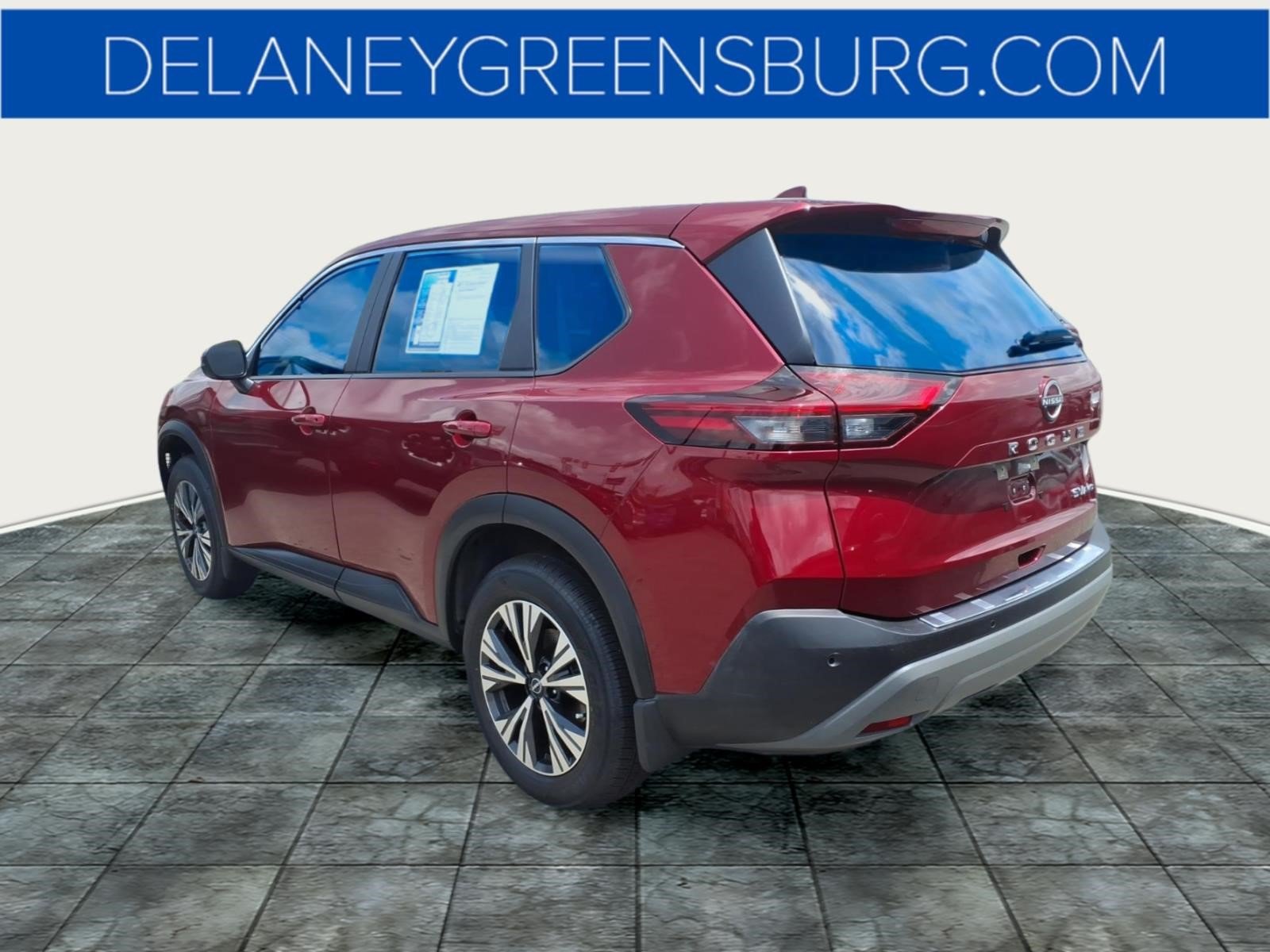 Used 2023 Nissan Rogue SV AWD/4WD image 5