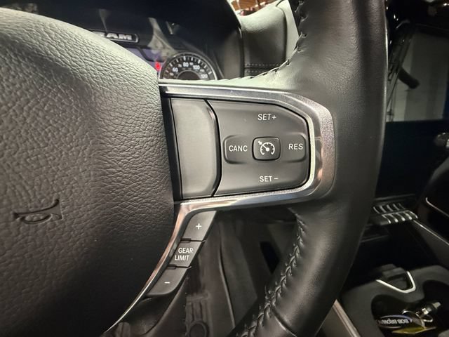 Used 2022 RAM 1500 Laramie AWD/4WD image 24