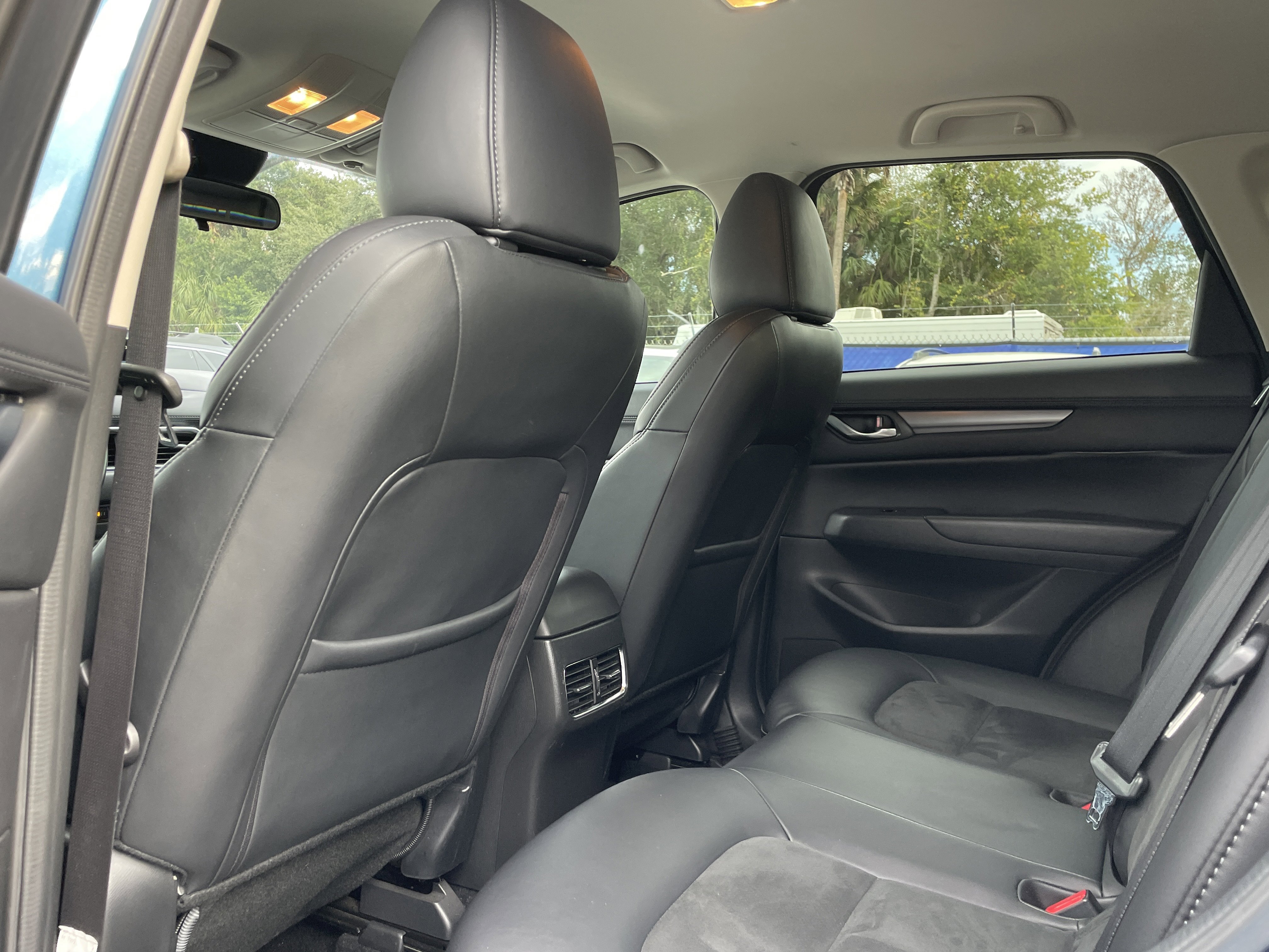 Used 2018 MAZDA CX-5 Touring image 16