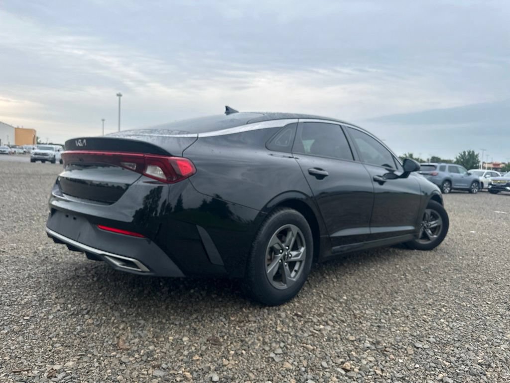 Used 2022 Kia K5 LX FWD image 9
