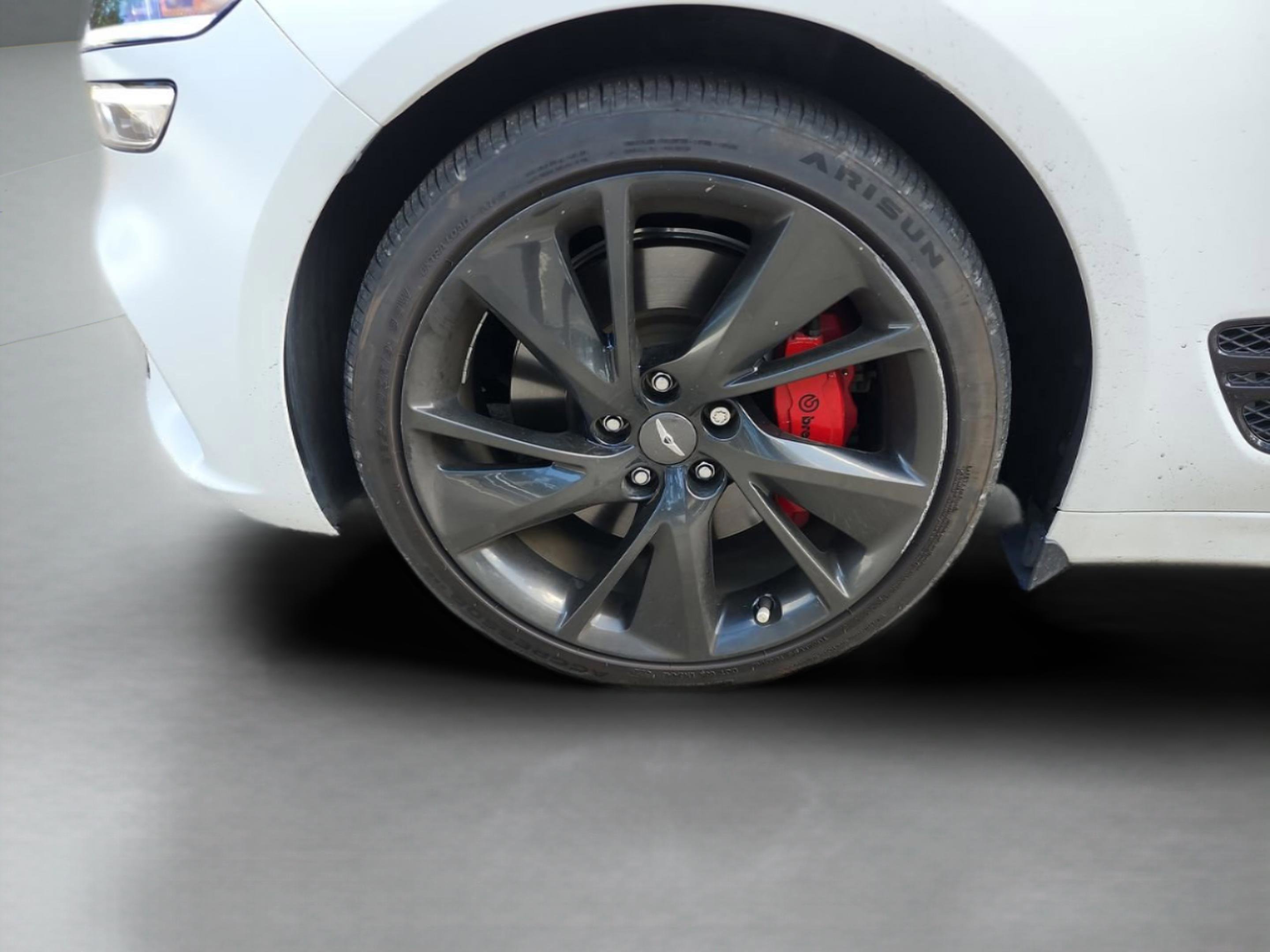 Used 2023 Genesis G70 3.3T w/ Sport Prestige Package image 26