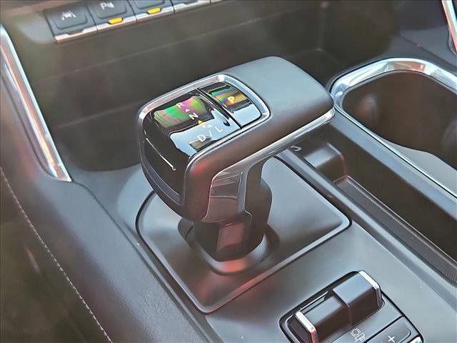 Used 2024 GMC Sierra 1500 Denali AWD/4WD image 12