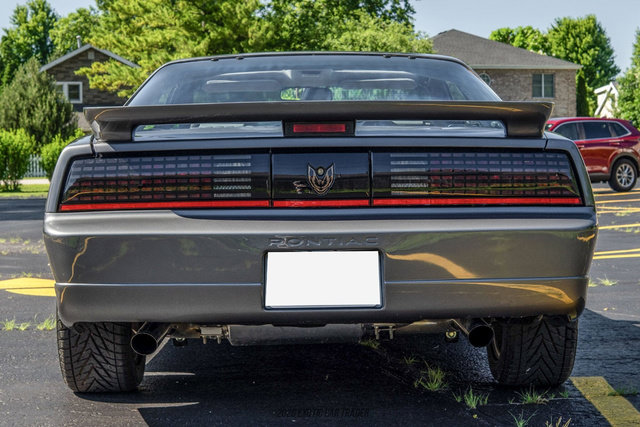 Used 1989 Pontiac Firebird Trans Am RWD image 7