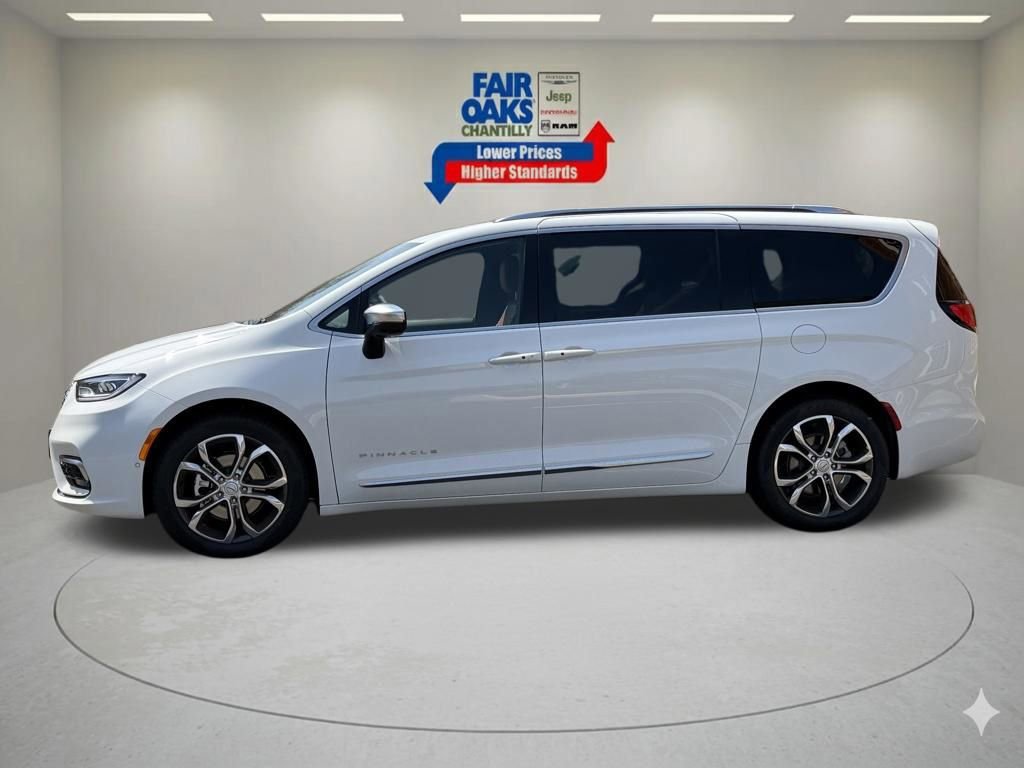 New 2026 Chrysler Pacifica Pinnacle FWD image 10