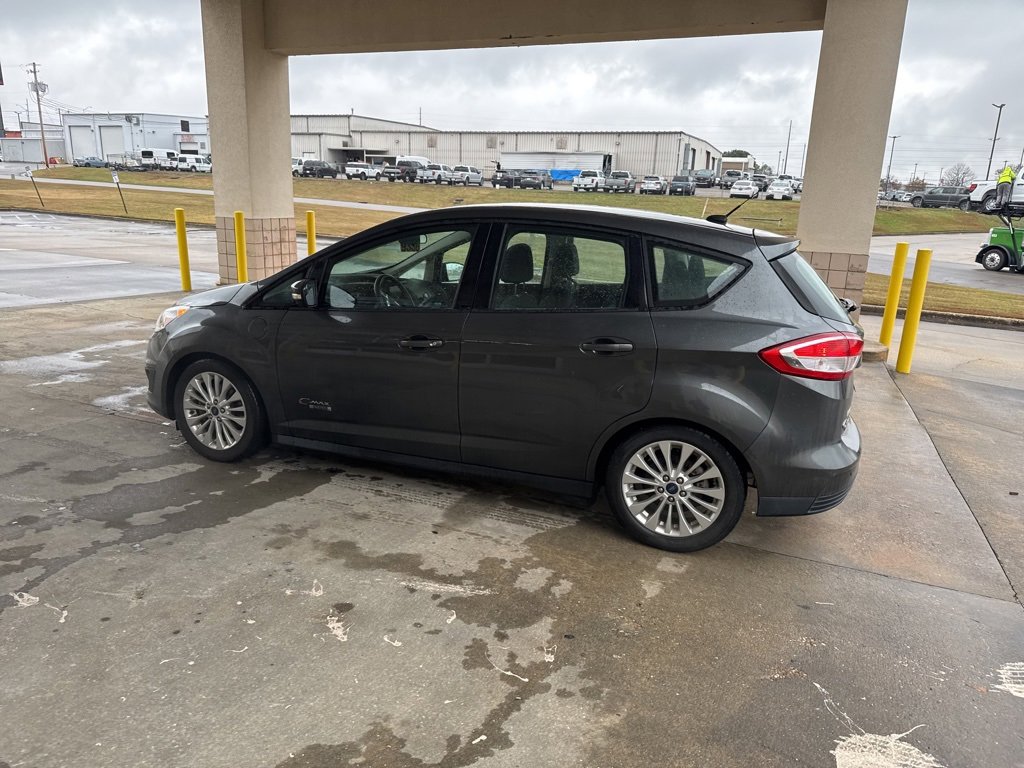 Used 2017 Ford C-MAX Energi SE w/ Equipment Group 401A image 8