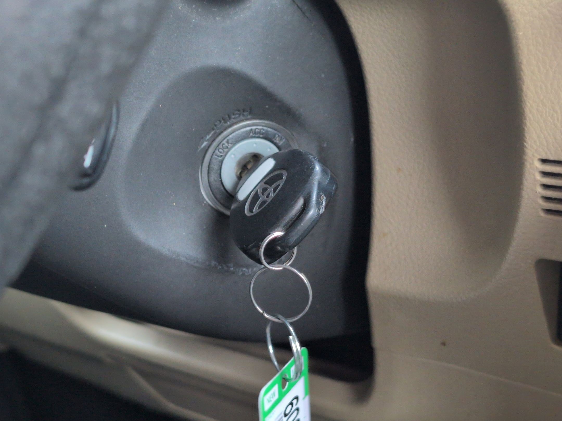 Used 2010 Toyota 4Runner SR5 image 18