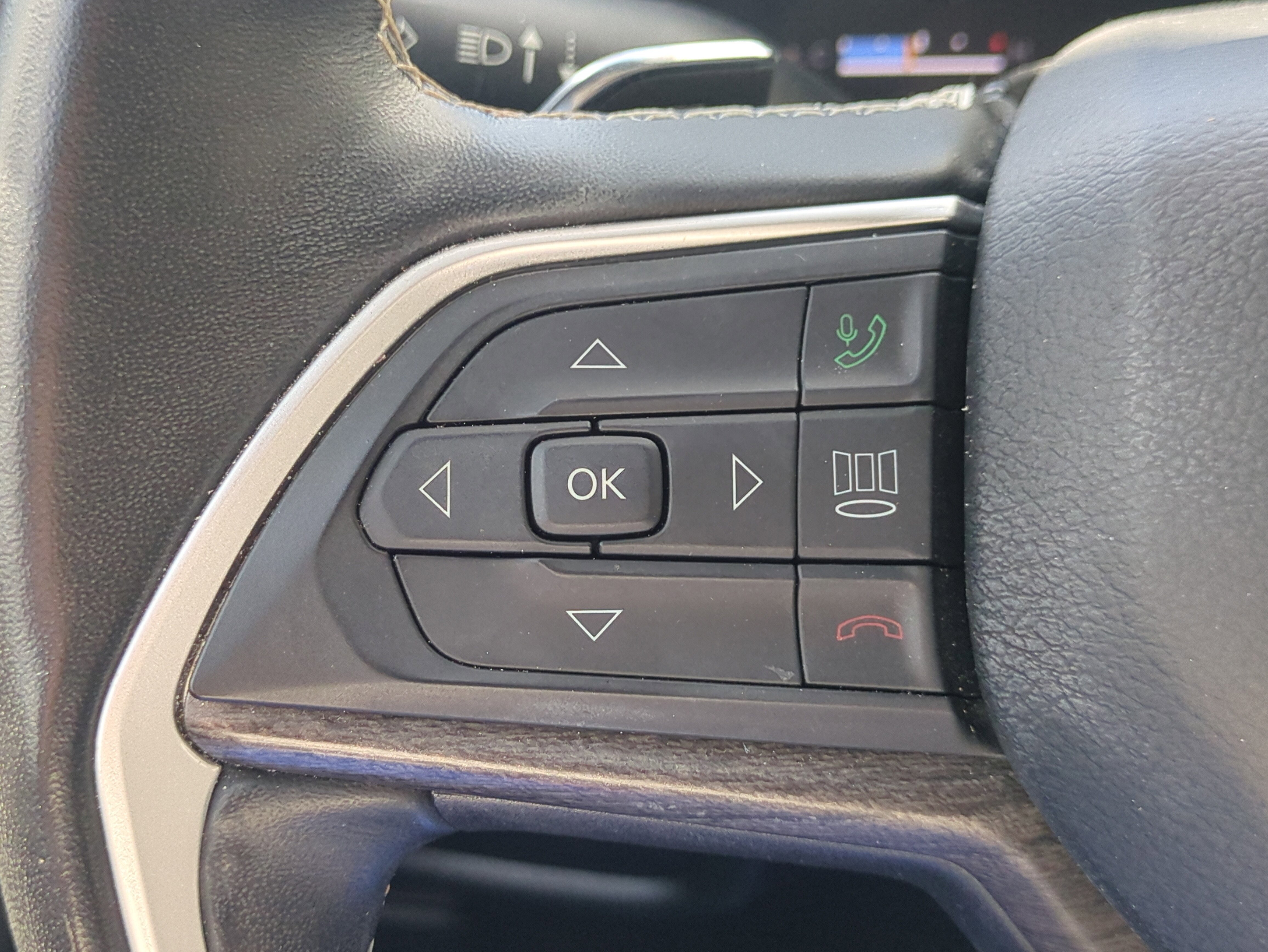 Certified 2021 Jeep Grand Cherokee L Limited image 27