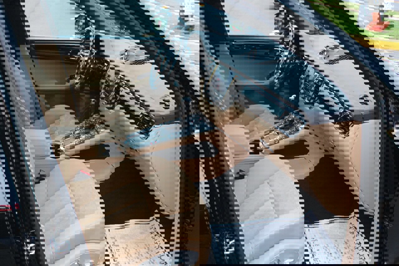 Used 2018 Porsche Macan image 13