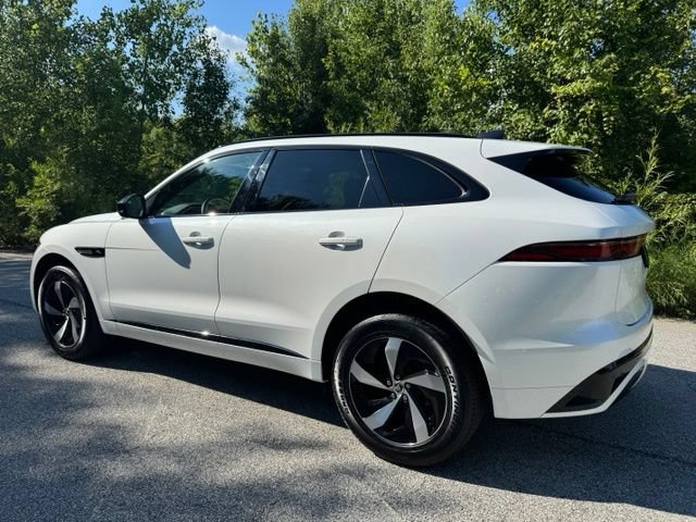 Certified 2025 Jaguar F-PACE R-Dynamic S AWD/4WD image 7