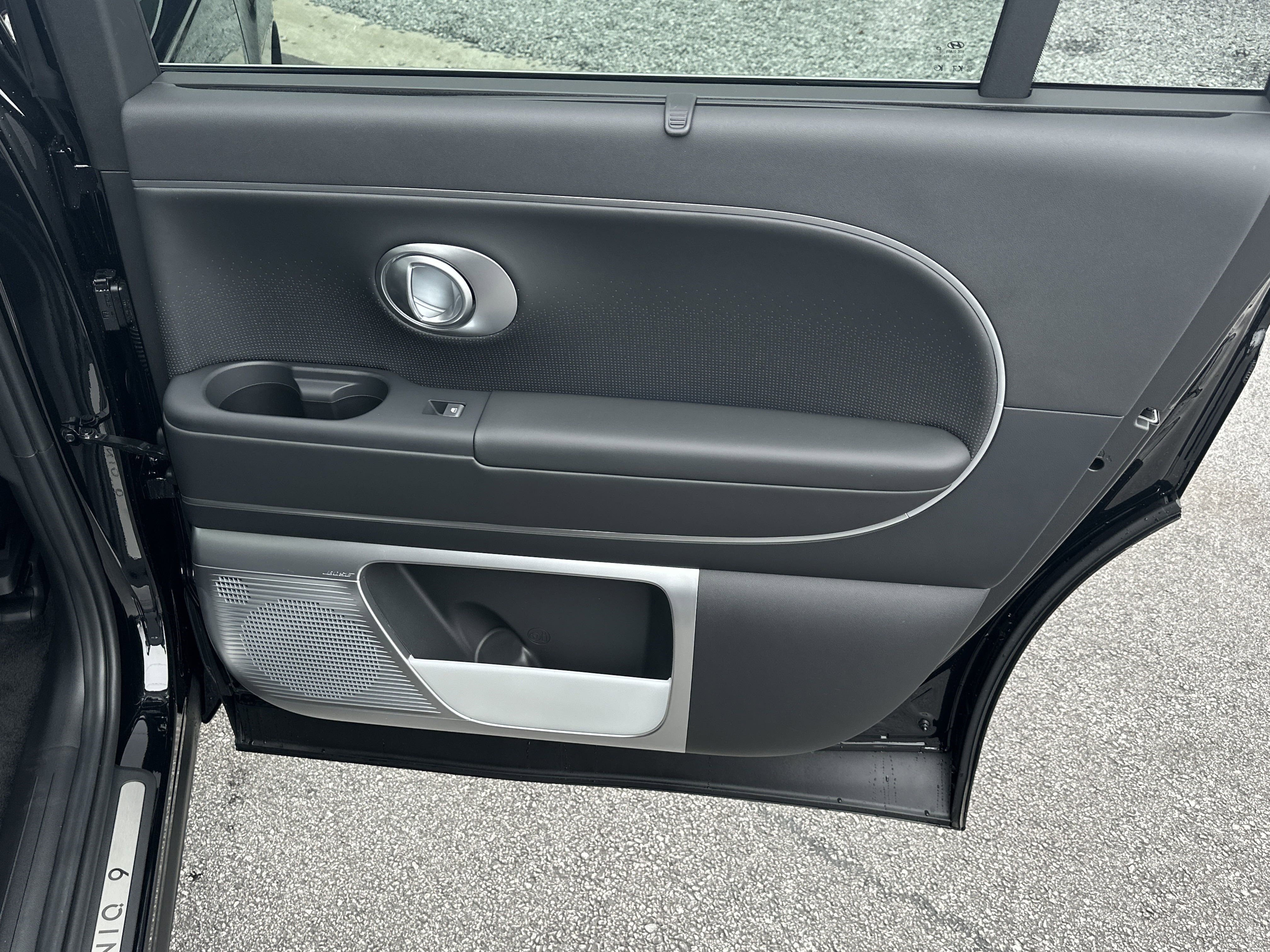 New 2026 Hyundai Ioniq 9 Calligraphy image 18