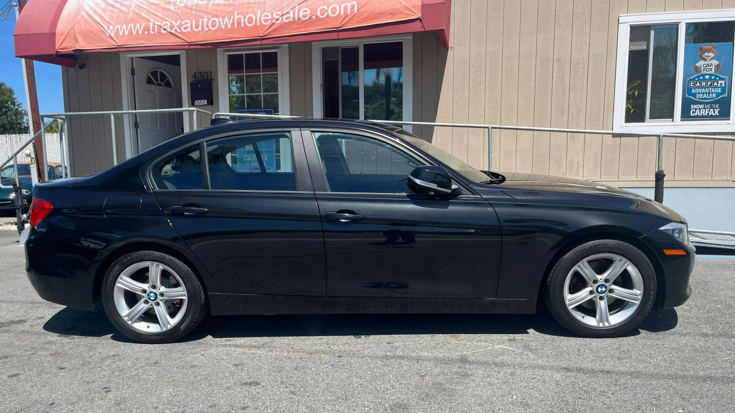 Used 2013 BMW 328i Sedan RWD image 8