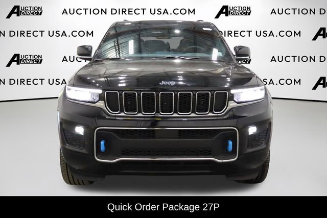 Used 2023 Jeep Grand Cherokee Overland AWD/4WD image 3