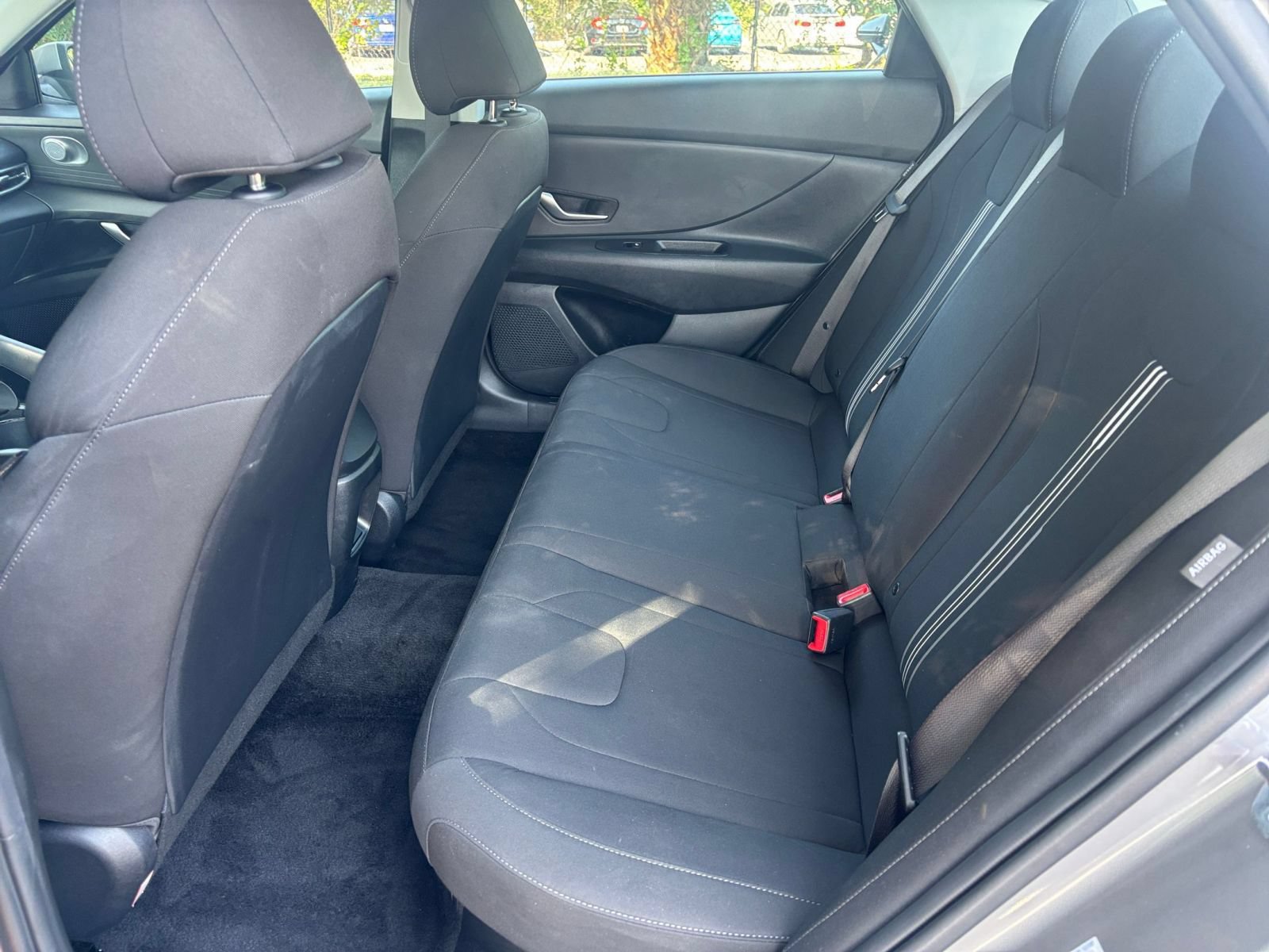 Used 2026 Hyundai Elantra Hybrid FWD image 24