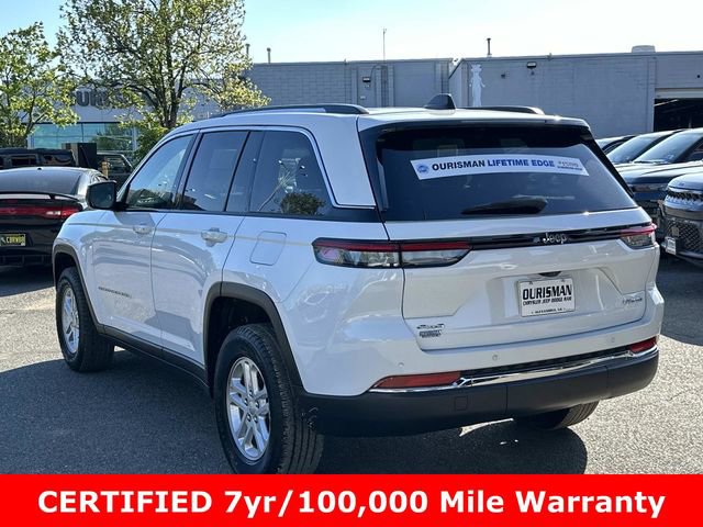 Used 2023 Jeep Grand Cherokee Laredo w/ Luxury Tech Group I AWD/4WD image 5