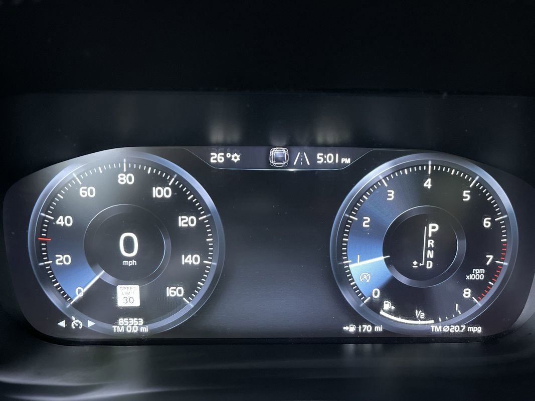 Used 2018 Volvo XC60 T6 Inscription w/ Vision Package image 19